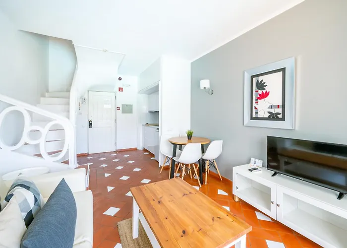 Baluarte Da Vila Apartments